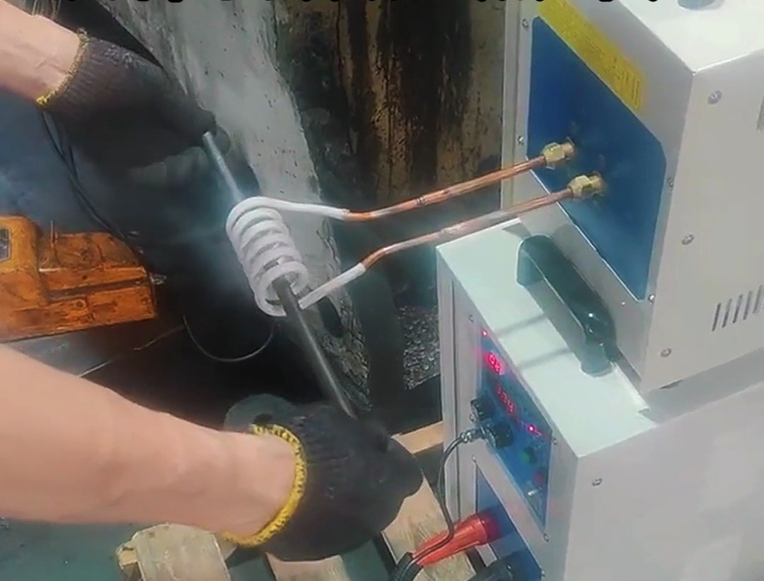 海拓高頻加熱機賦能鐵棒加工：高效成型的關鍵環(huán)節(jié)