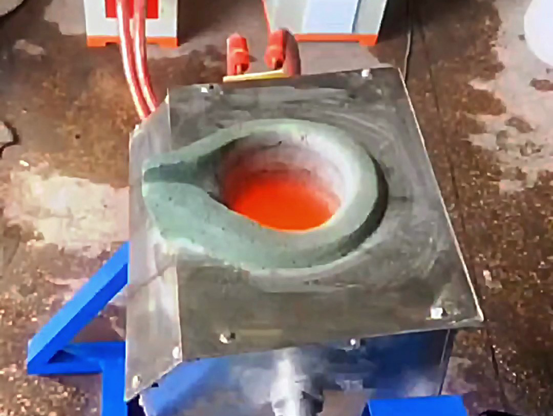 海拓中頻熔煉爐：多元材料熔煉的可靠伙伴