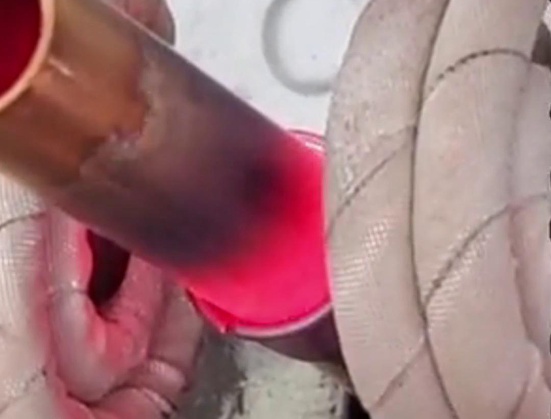 手持式高頻機焊接銅管，U 型開口線圈焊接，輕松搞定！